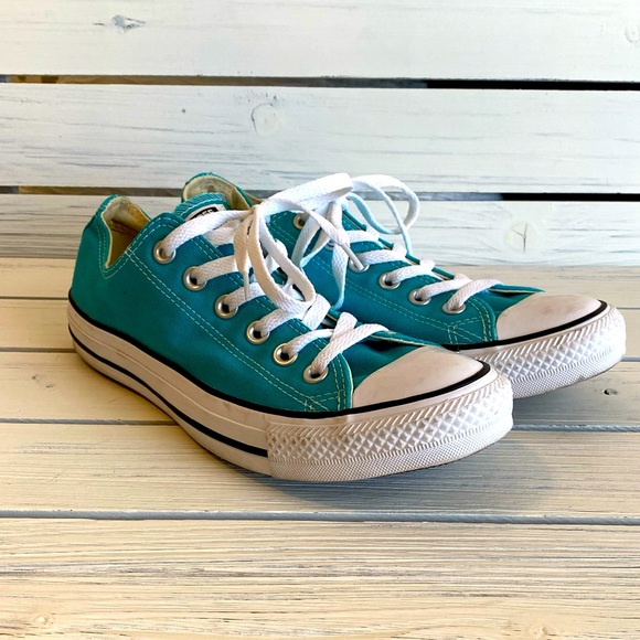 Converse Shoes - Classic Converse Chuck Taylors